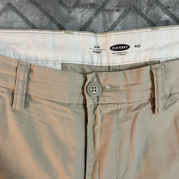 Mens old Navy shorts new size 40 - Picture 2 of 2